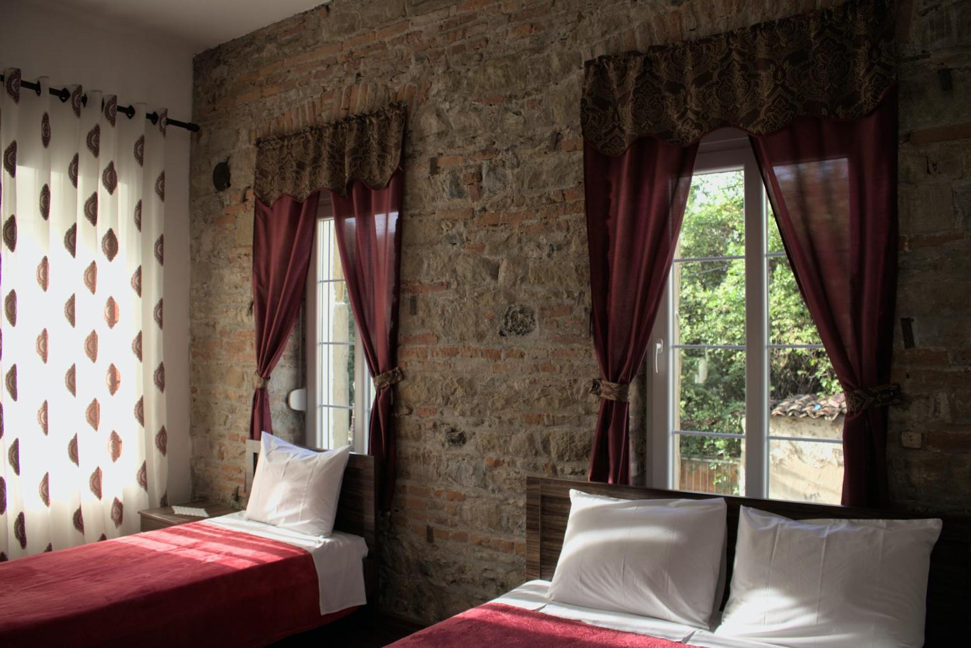 Domus Hotell Korce